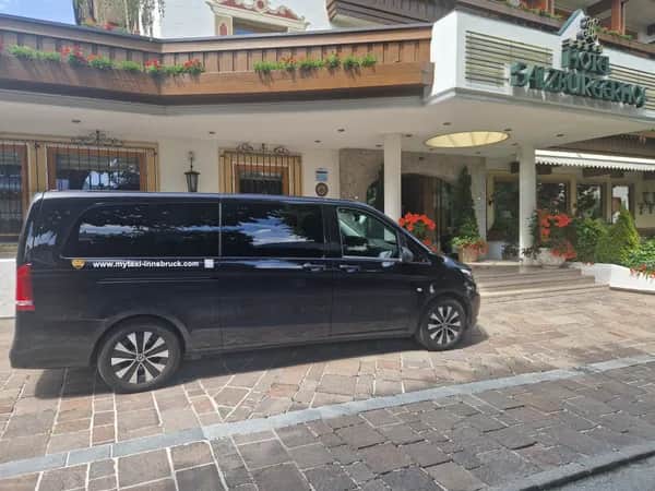 Private Innsbruck Airport Transfers – Stress-Free and On Time